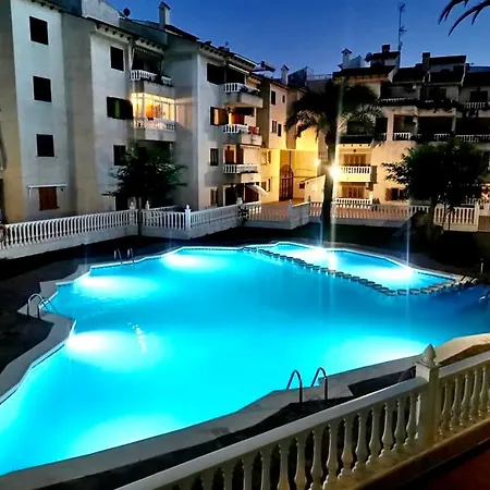Casa Del Angel 2, Cosy 2 Bed Apartment,150m From Playa Locos Beautiful Swimming Pool